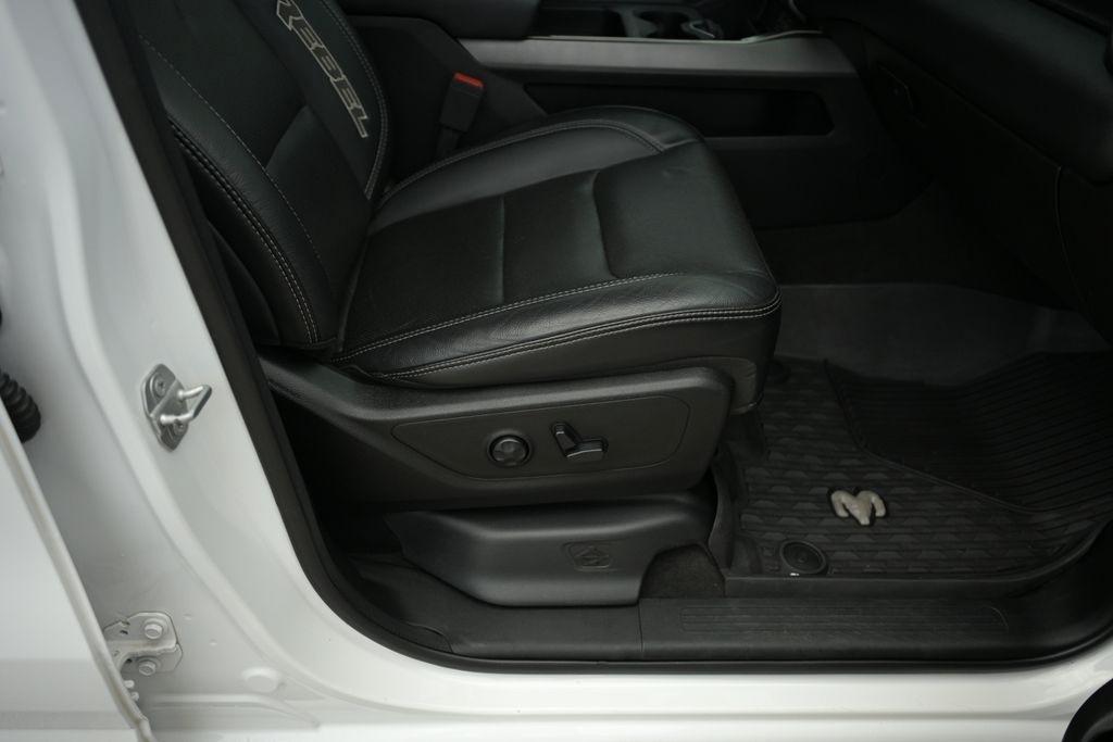 RAM 1500 Rebel 4x4 Crew Cab 5'7" Box 2020