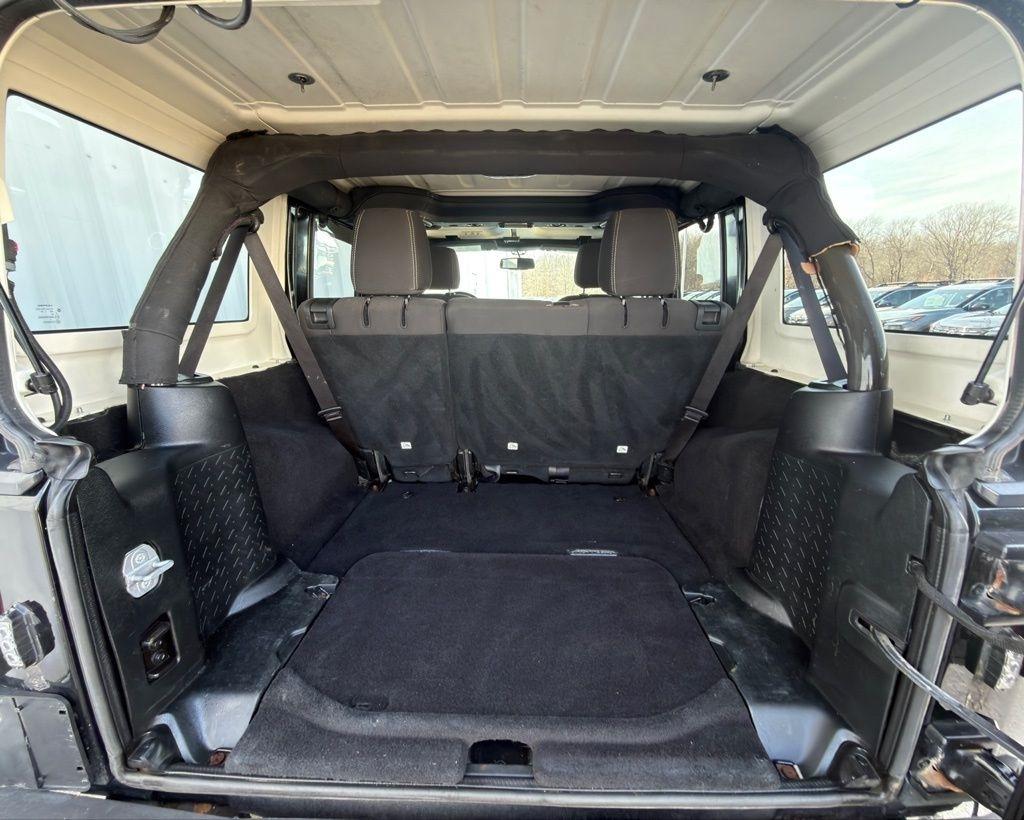 Jeep Wrangler Unlimited 4WD 4dr Rubicon 2017