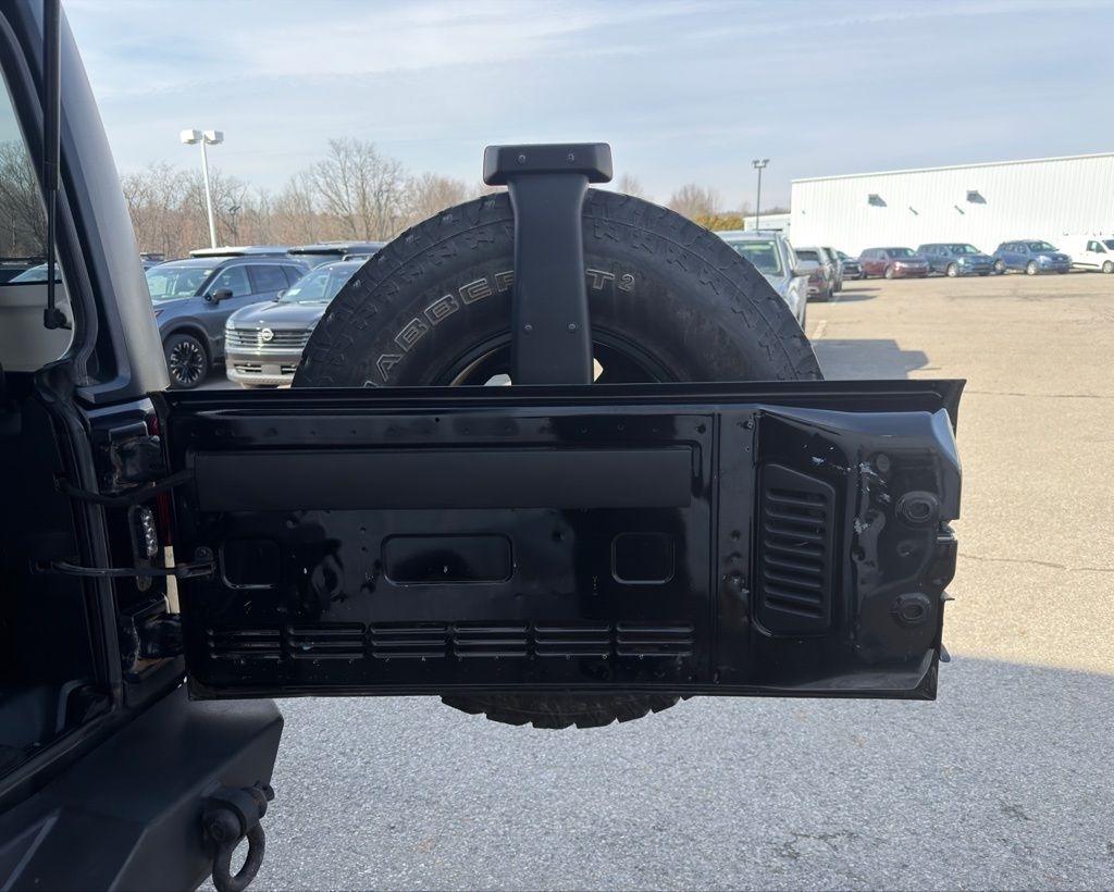 Jeep Wrangler Unlimited 4WD 4dr Rubicon 2017