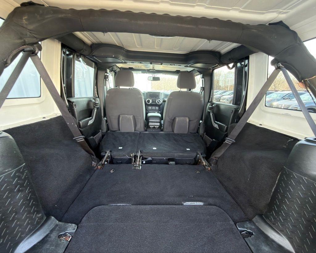 Jeep Wrangler Unlimited 4WD 4dr Rubicon 2017