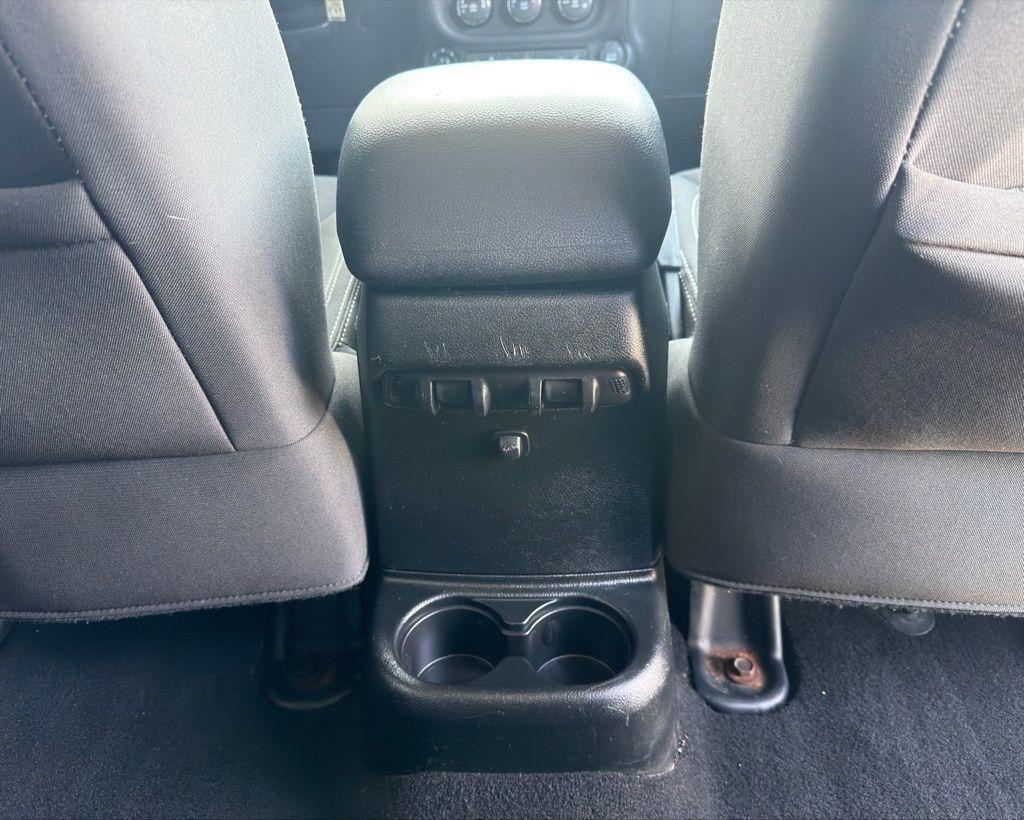 Jeep Wrangler Unlimited 4WD 4dr Rubicon 2017