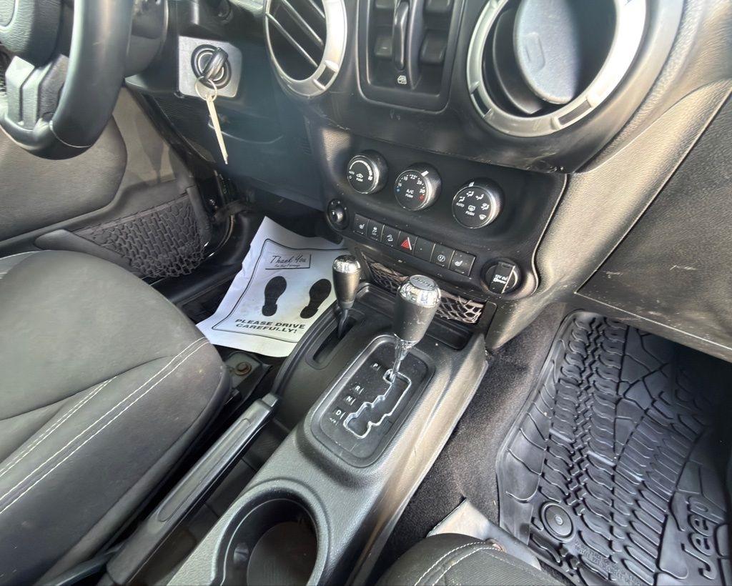 Jeep Wrangler Unlimited 4WD 4dr Rubicon 2017