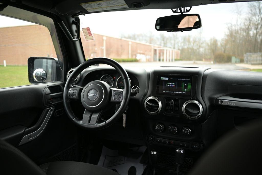 Jeep Wrangler Unlimited 4WD 4dr Rubicon 2017