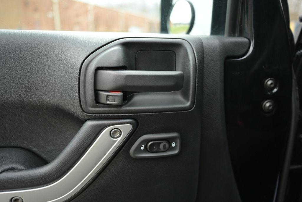 Jeep Wrangler Unlimited 4WD 4dr Rubicon 2017