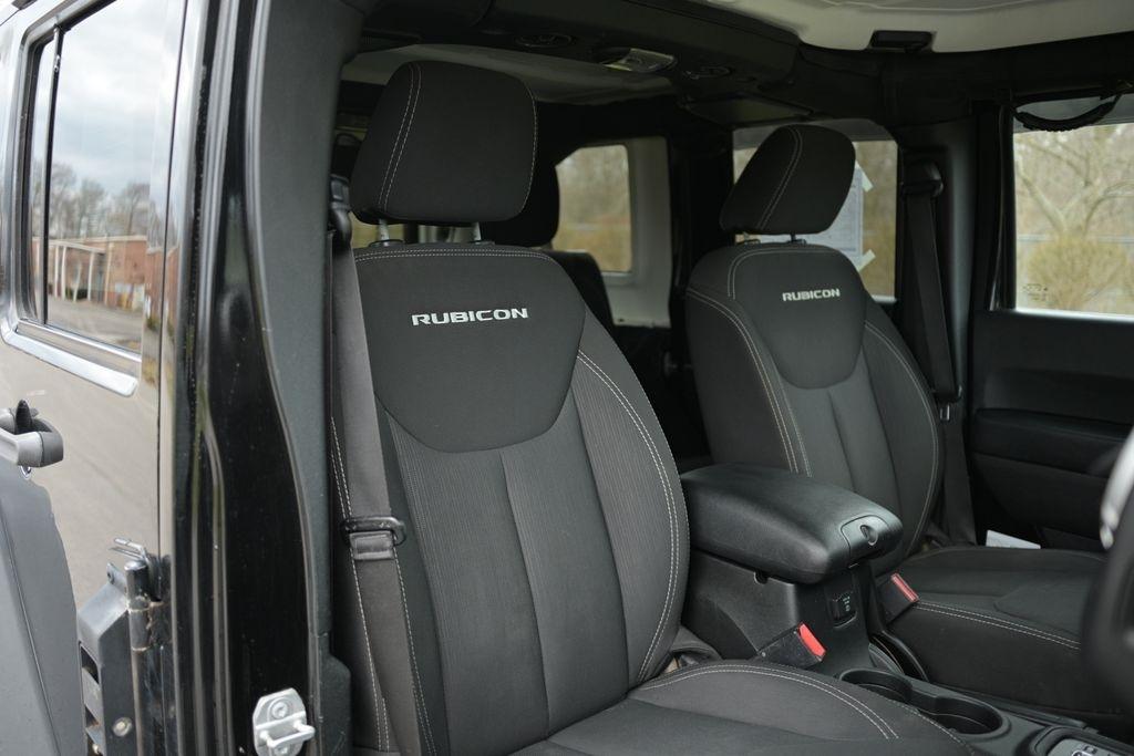 Jeep Wrangler Unlimited 4WD 4dr Rubicon 2017