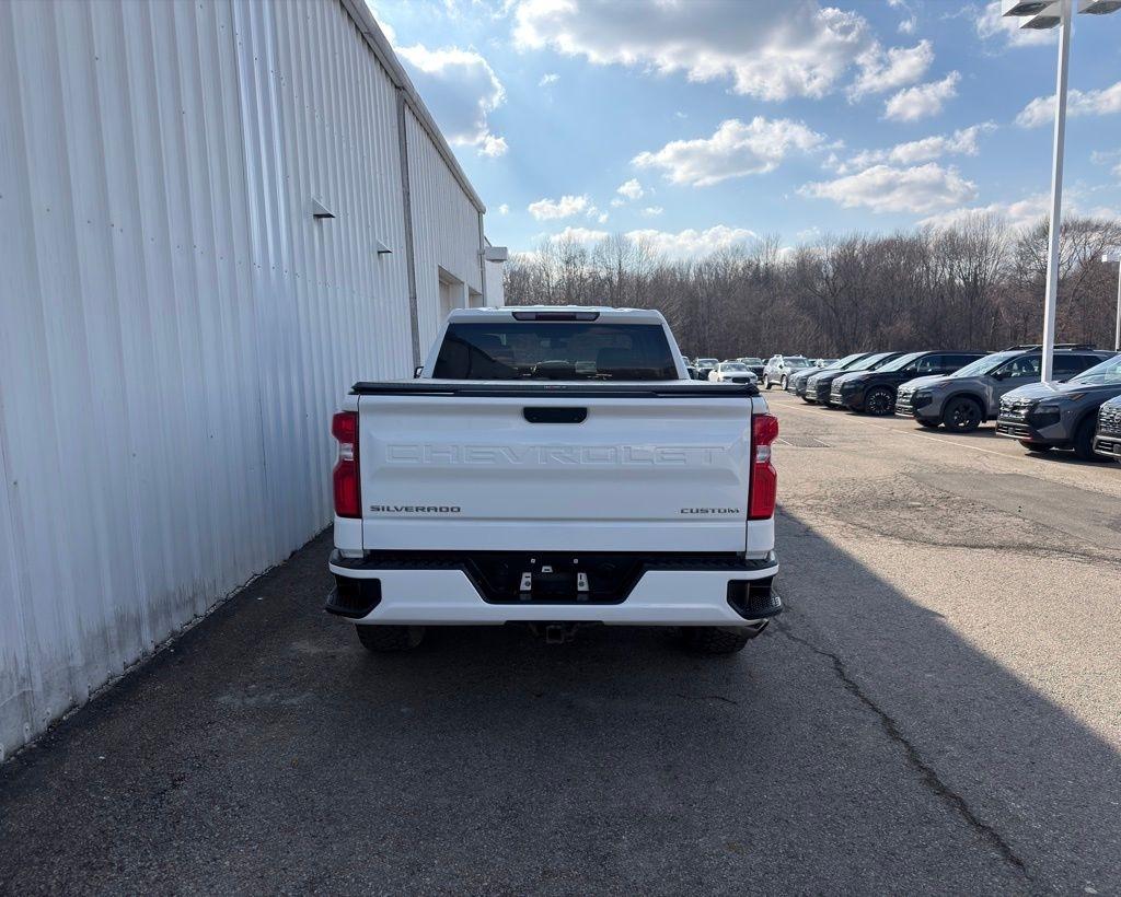 Chevrolet Silverado 1500 4WD Double Cab 147" Custom 2021