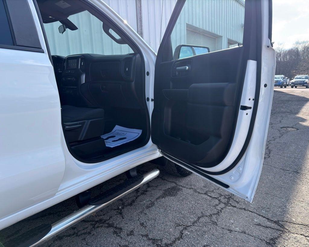 Chevrolet Silverado 1500 4WD Double Cab 147" Custom 2021