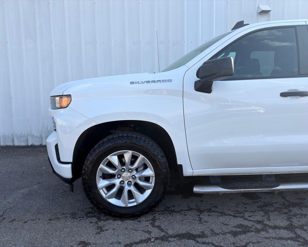 Chevrolet Silverado 1500 4WD Double Cab 147" Custom 2021