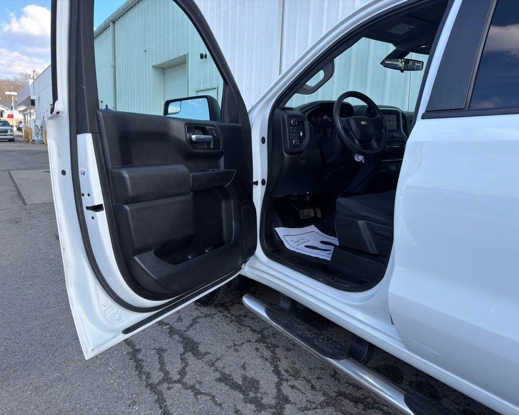 Chevrolet Silverado 1500 4WD Double Cab 147" Custom 2021