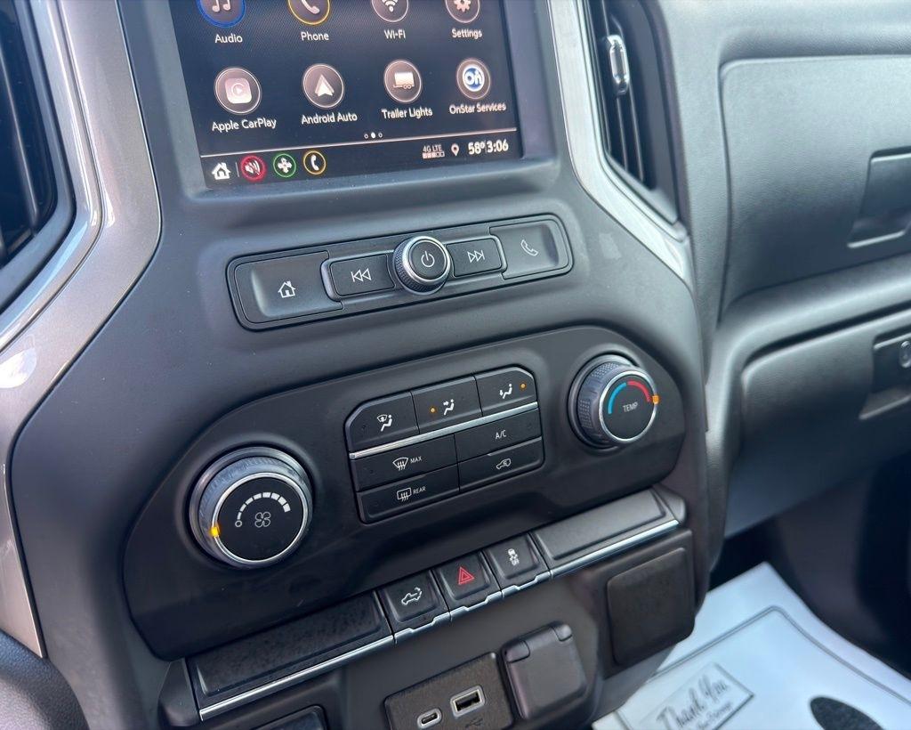 Chevrolet Silverado 1500 4WD Double Cab 147" Custom 2021