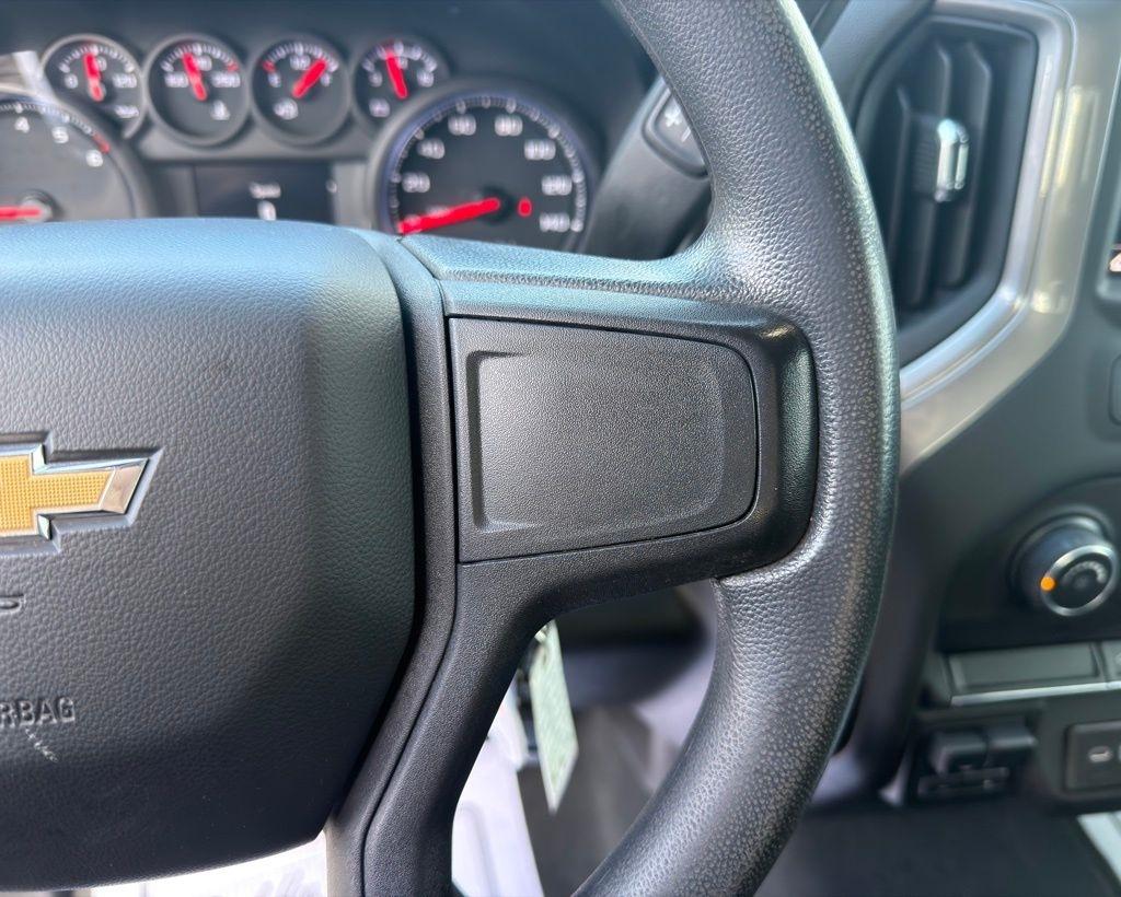 Chevrolet Silverado 1500 4WD Double Cab 147" Custom 2021