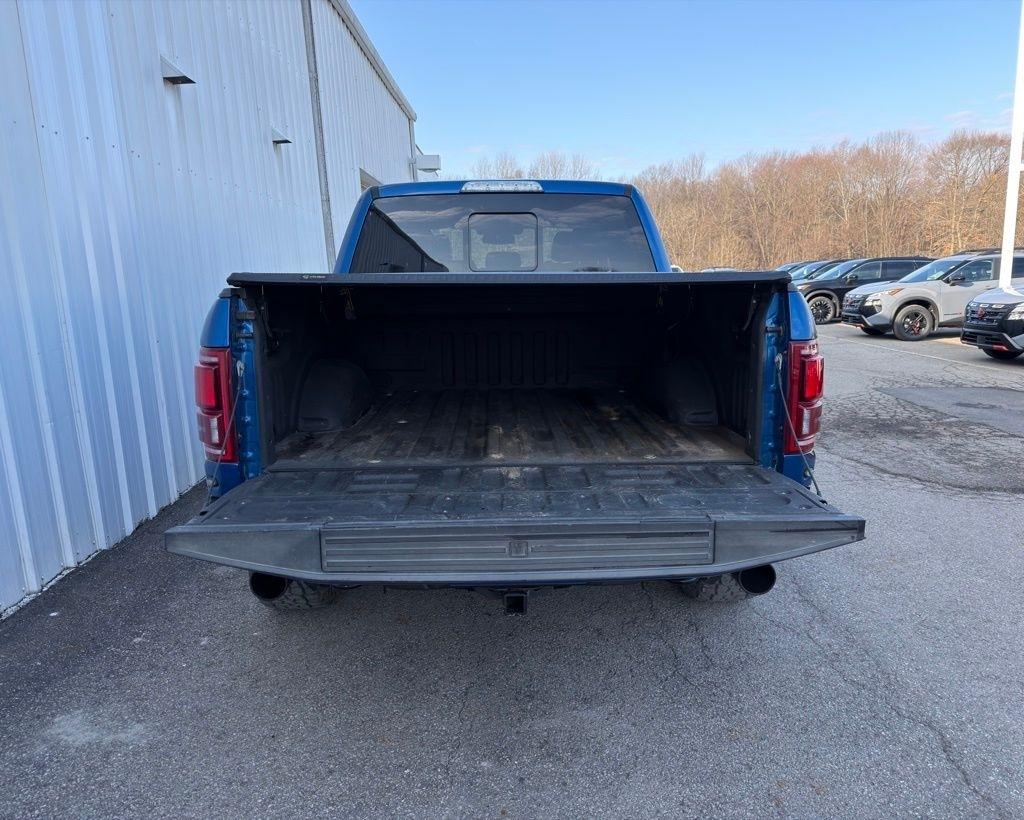 Ford F-150 Raptor 4WD SuperCrew 5.5' Box 2017