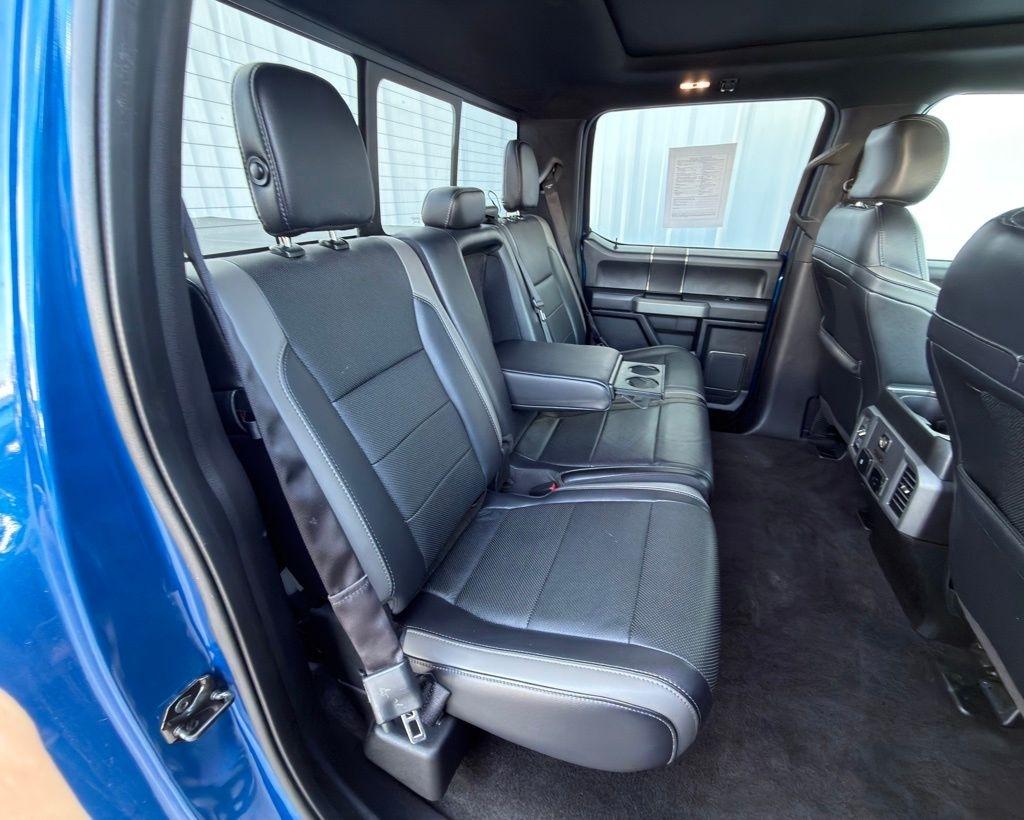 Ford F-150 Raptor 4WD SuperCrew 5.5' Box 2017