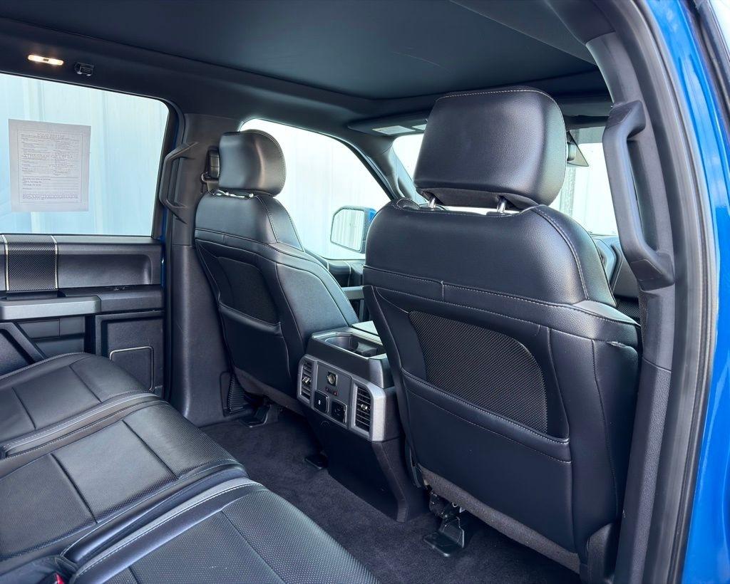 Ford F-150 Raptor 4WD SuperCrew 5.5' Box 2017