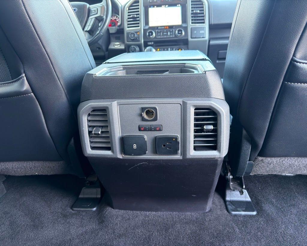 Ford F-150 Raptor 4WD SuperCrew 5.5' Box 2017