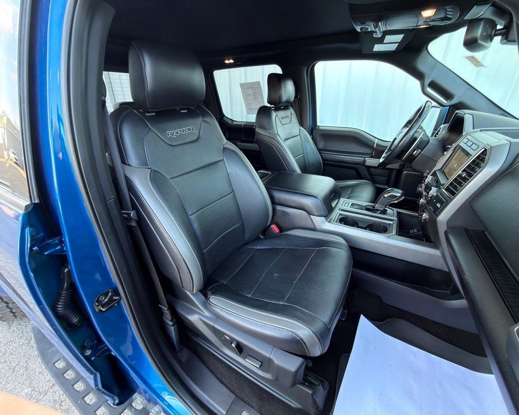 Ford F-150 Raptor 4WD SuperCrew 5.5' Box 2017