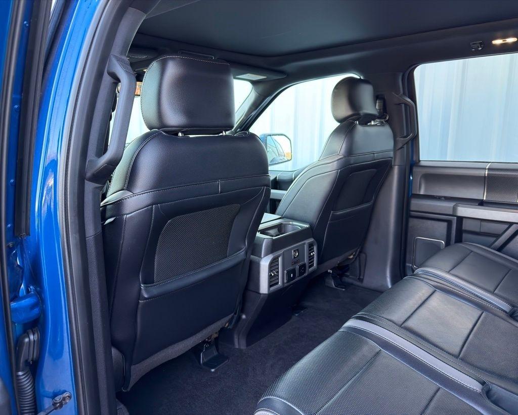 Ford F-150 Raptor 4WD SuperCrew 5.5' Box 2017