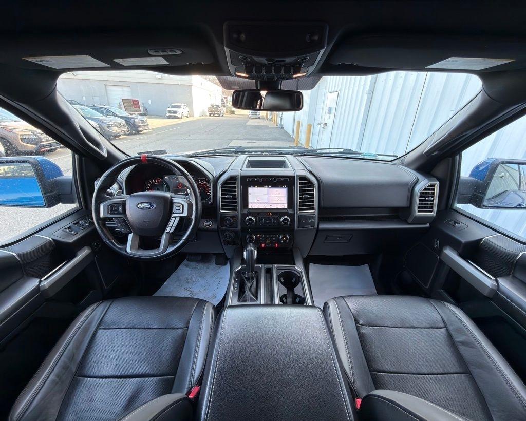 Ford F-150 Raptor 4WD SuperCrew 5.5' Box 2017