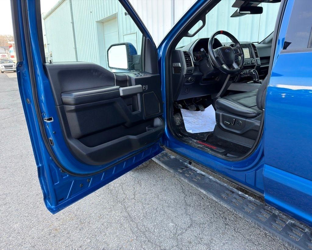 Ford F-150 Raptor 4WD SuperCrew 5.5' Box 2017