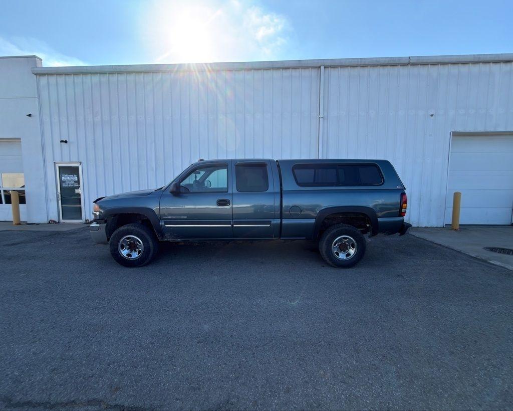 GMC Sierra 2500HD Ext Cab 143.5" WB 4WD Work Truck 2004