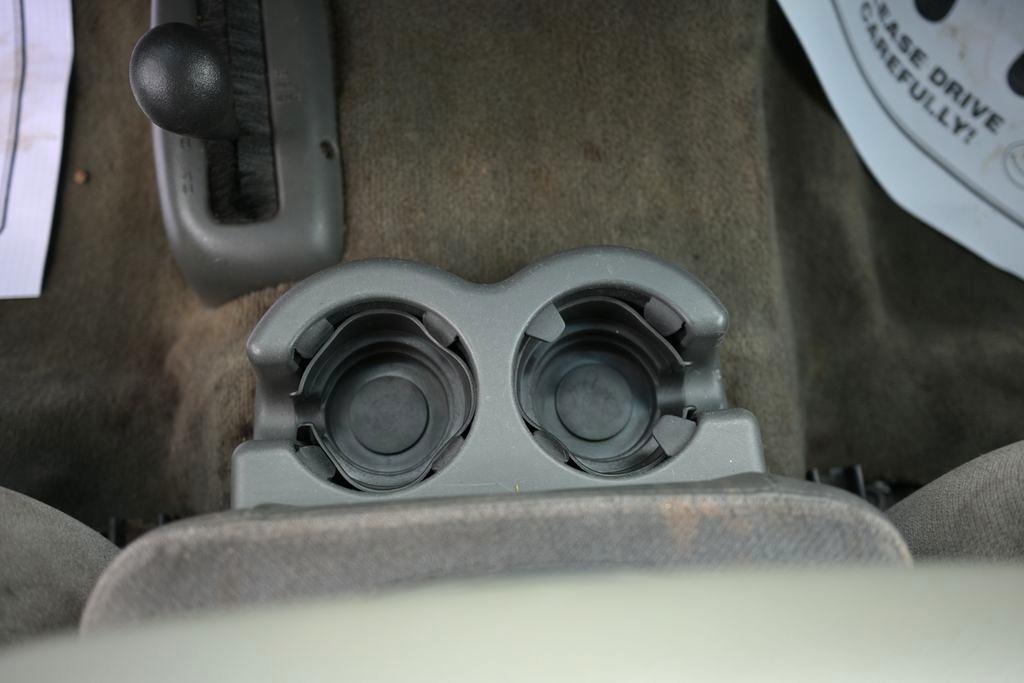 GMC Sierra 2500HD Ext Cab 143.5" WB 4WD Work Truck 2004