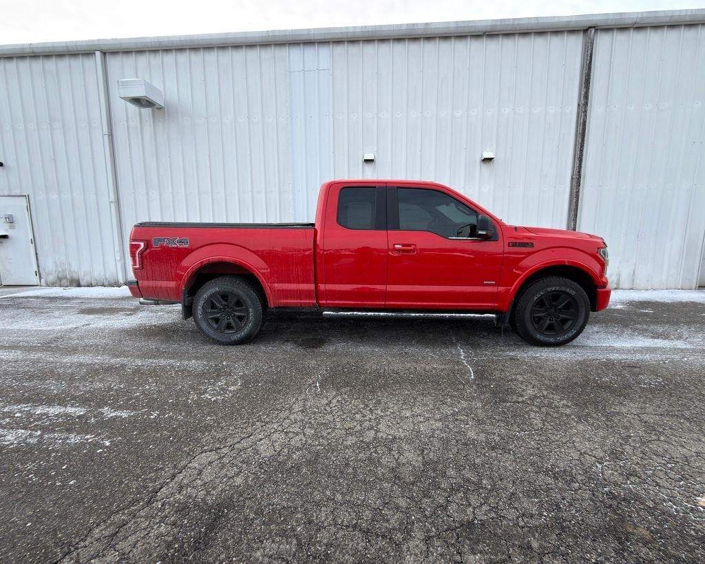 Ford F-150 4WD SuperCab 145" Lariat 2016