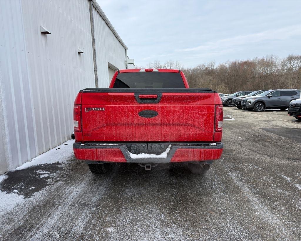 Ford F-150 4WD SuperCab 145" Lariat 2016