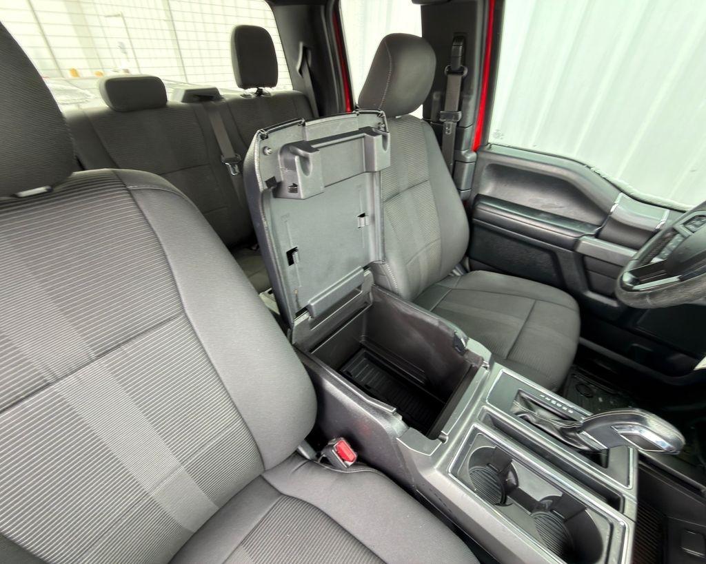 Ford F-150 4WD SuperCab 145" Lariat 2016