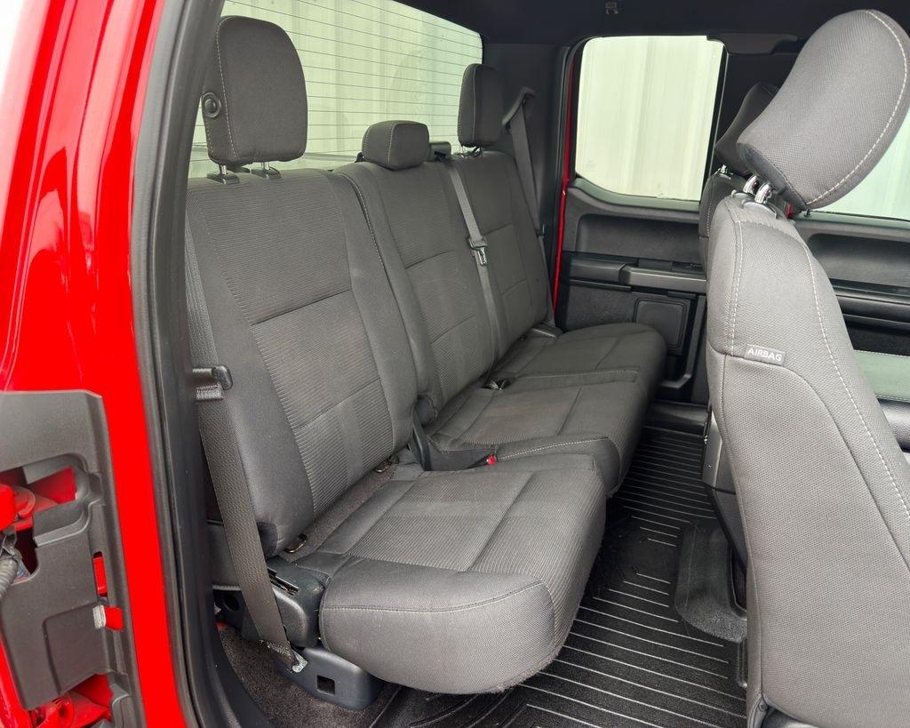 Ford F-150 4WD SuperCab 145" Lariat 2016