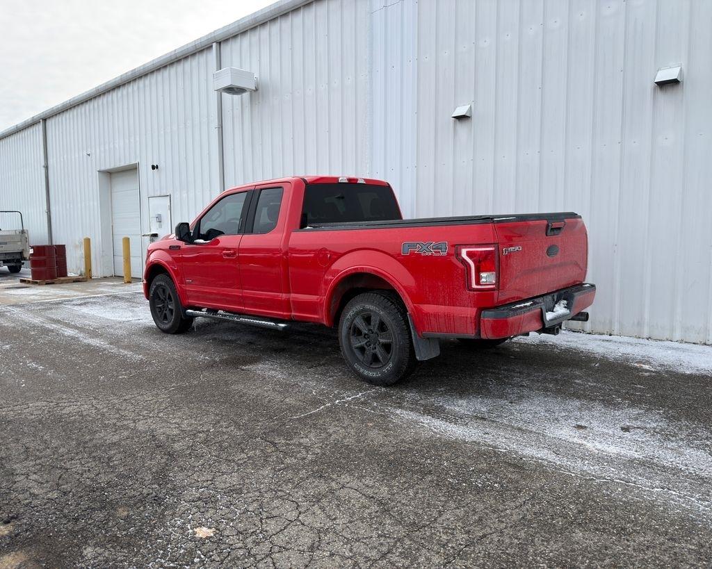 Ford F-150 4WD SuperCab 145" Lariat 2016