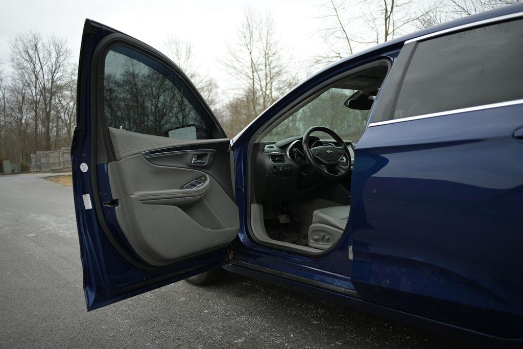 Chevrolet Impala 4dr Sdn LT w/2LT 2014