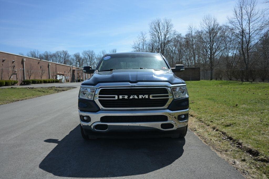 RAM 1500 Big Horn 4x4 Crew Cab 5'7" Box 2020