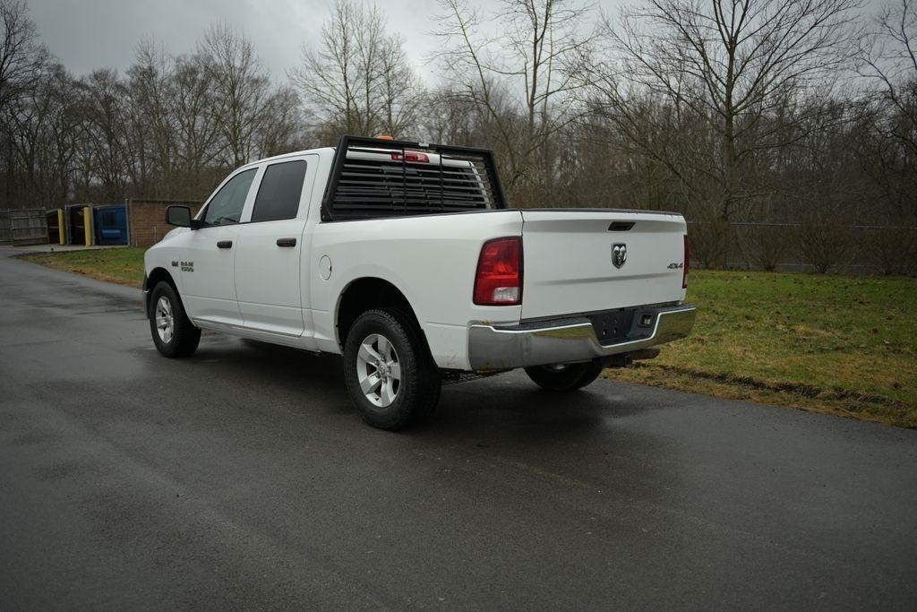 RAM 1500 Tradesman 4x4 Crew Cab 5'7" Box 2017