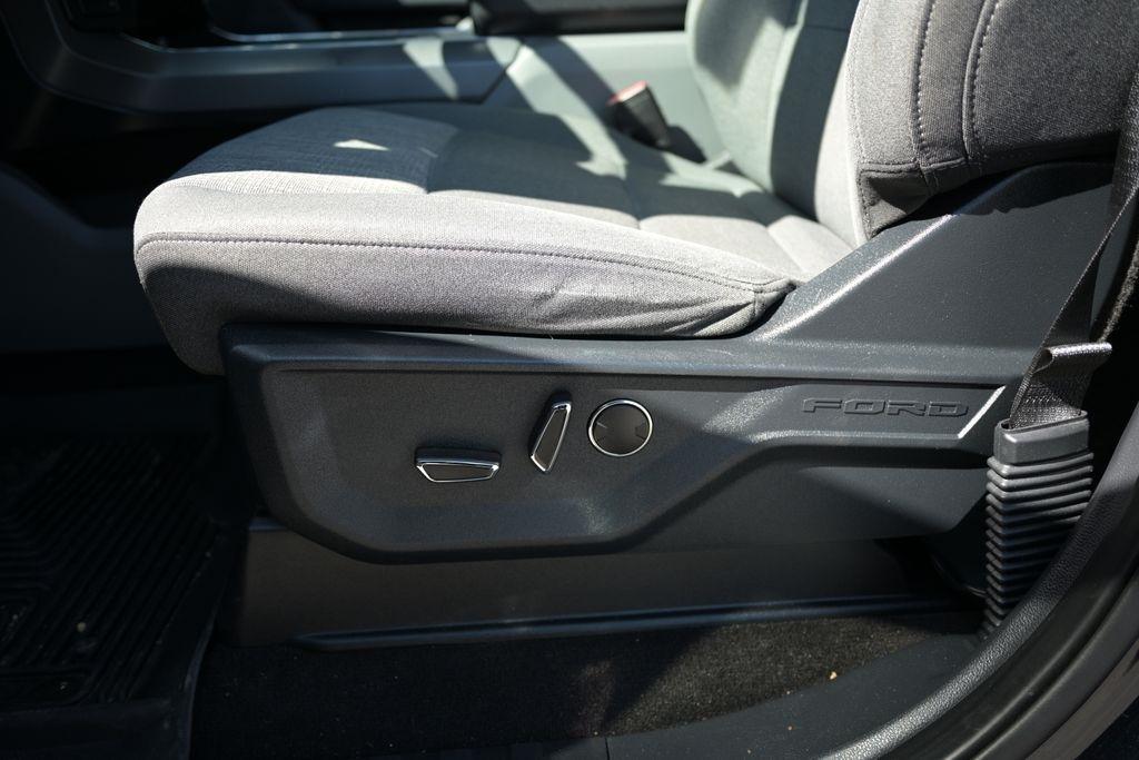 Ford F-150 XL 4WD SuperCrew 5.5' Box 2021