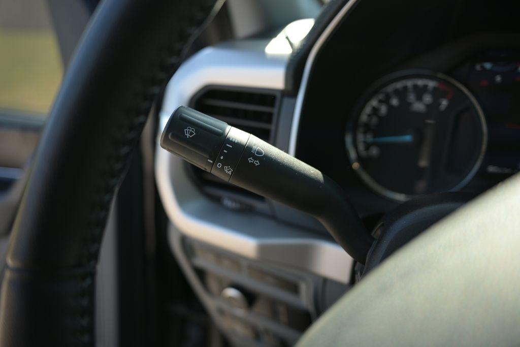 Ford F-150 XL 4WD SuperCrew 5.5' Box 2021