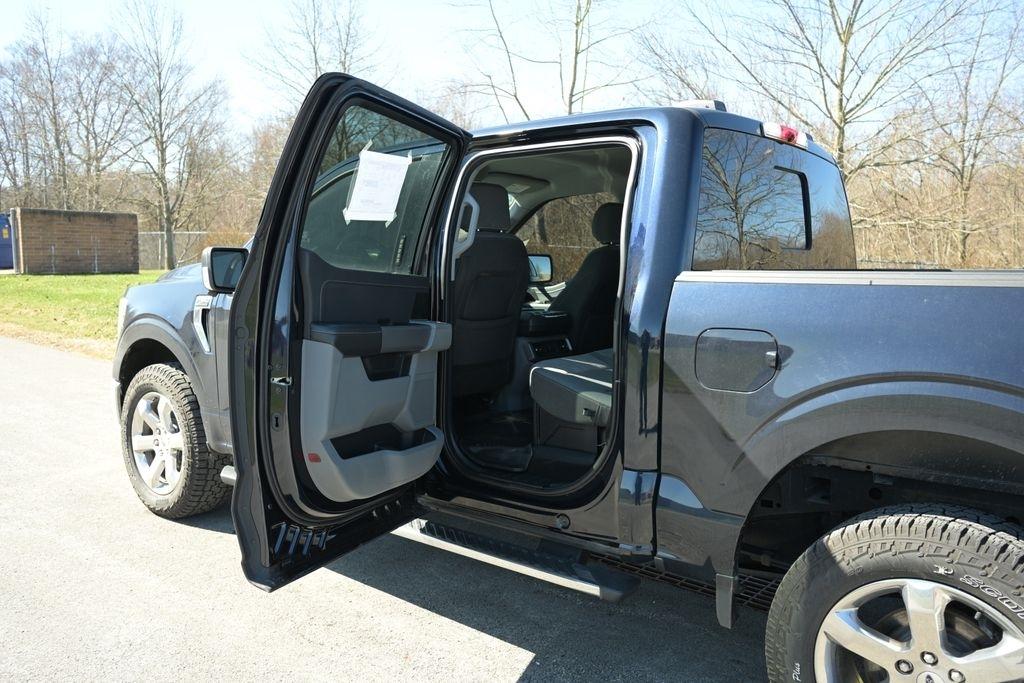 Ford F-150 XL 4WD SuperCrew 5.5' Box 2021