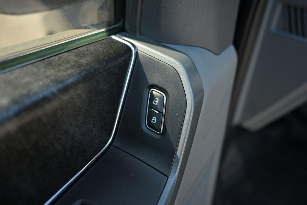 Ford F-150 XL 4WD SuperCrew 5.5' Box 2021