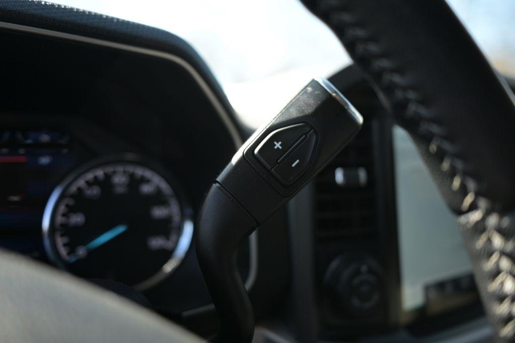 Ford F-150 XL 4WD SuperCrew 5.5' Box 2021