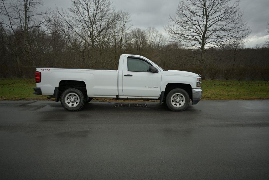 Chevrolet Silverado 1500 4WD Reg Cab 133.0" Work Truck 2016