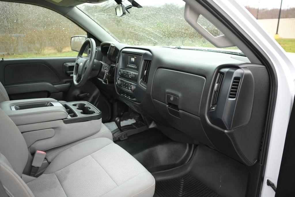 Chevrolet Silverado 1500 4WD Reg Cab 133.0" Work Truck 2016