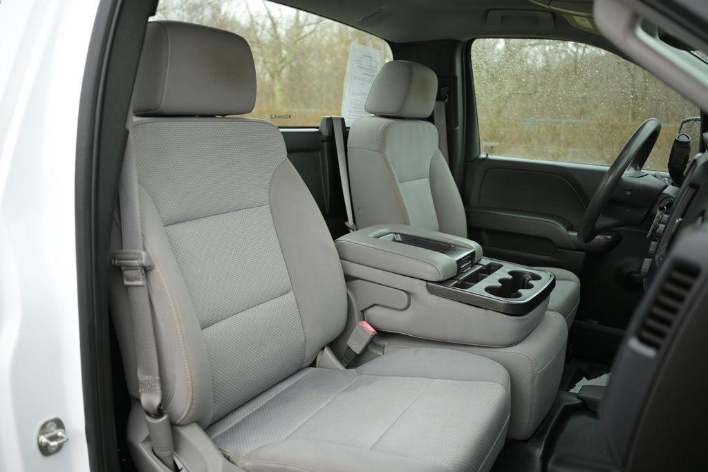 Chevrolet Silverado 1500 4WD Reg Cab 133.0" Work Truck 2016