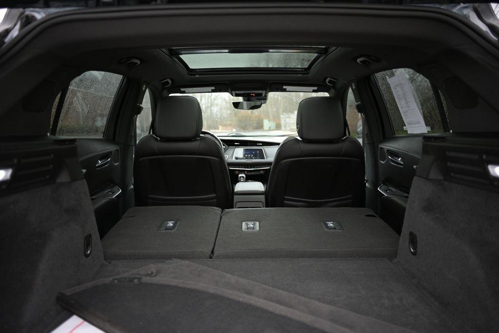 Cadillac XT4 AWD 4dr Sport 2019