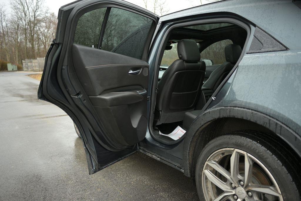 Cadillac XT4 AWD 4dr Sport 2019