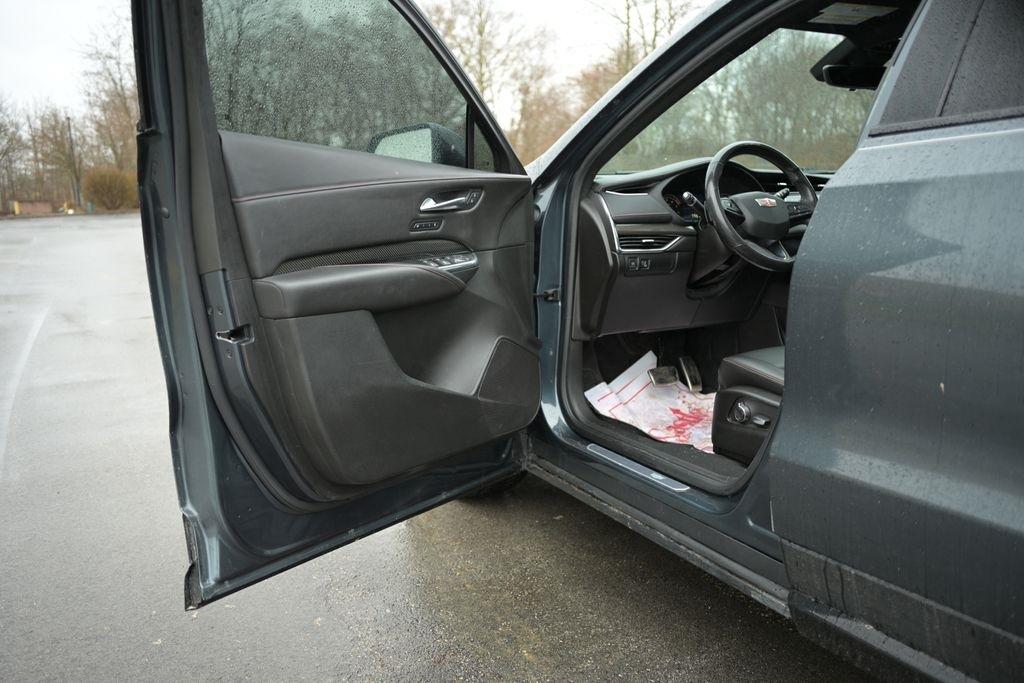 Cadillac XT4 AWD 4dr Sport 2019