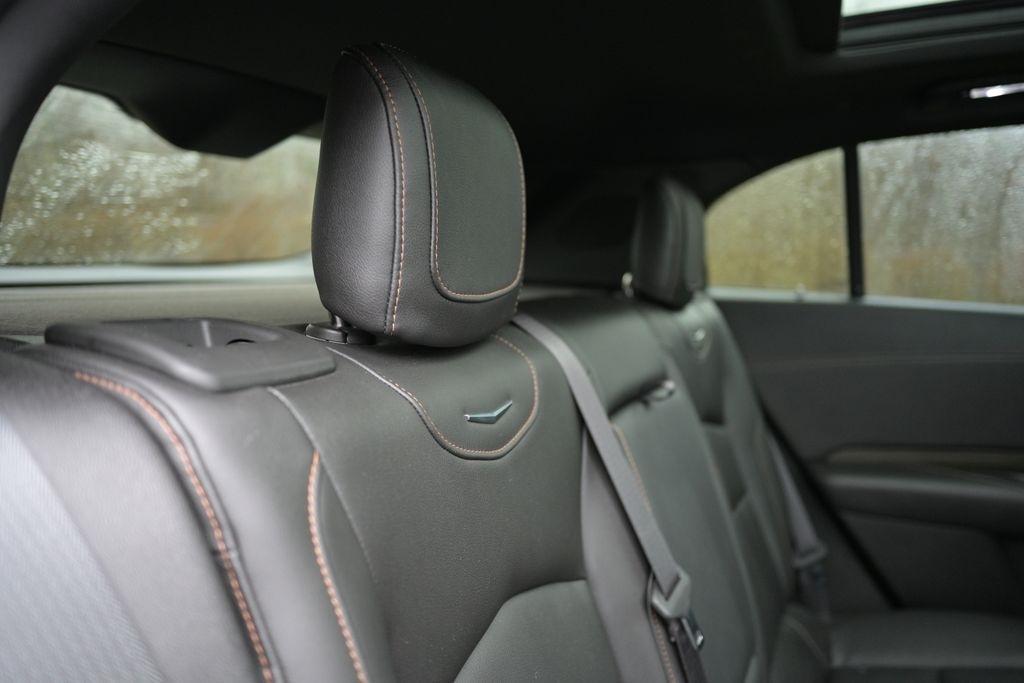 Cadillac XT4 AWD 4dr Sport 2019