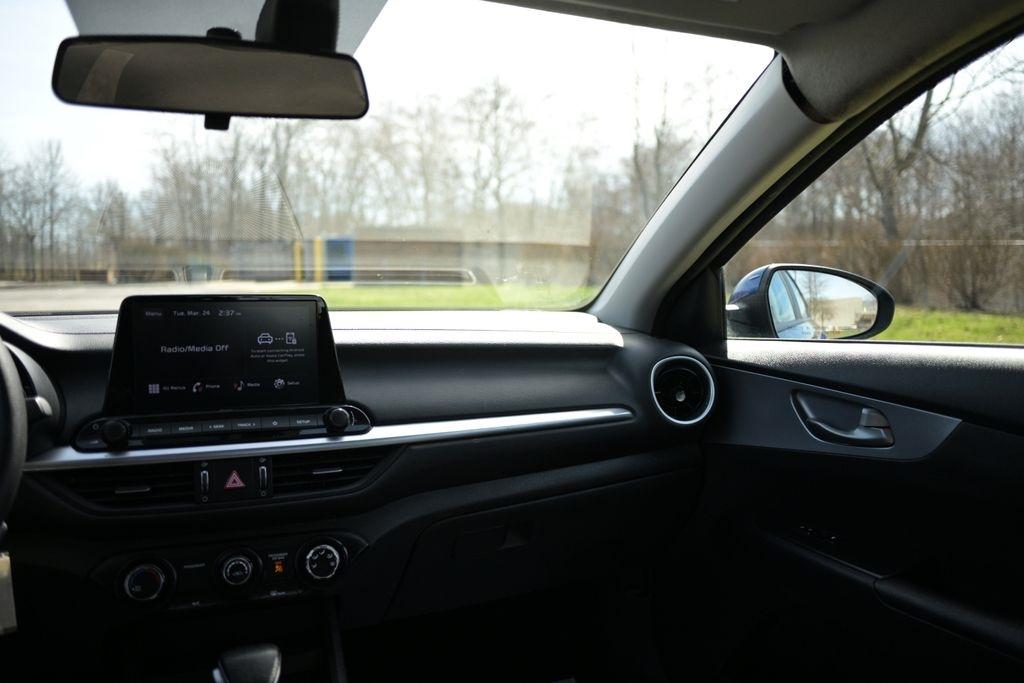 Kia Forte LXS IVT 2022