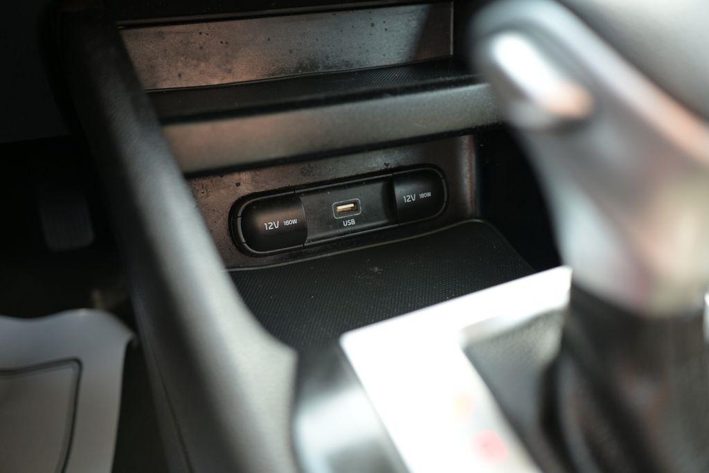 Kia Forte LXS IVT 2022