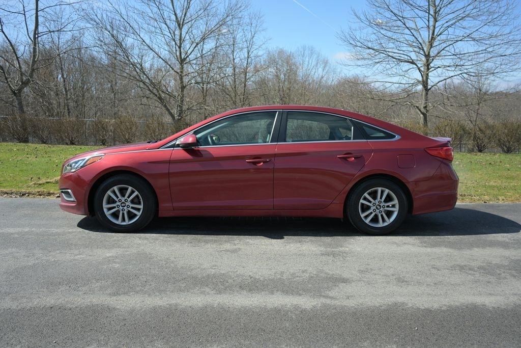 Hyundai Sonata 4dr Sdn 2.4L SE PZEV 2016