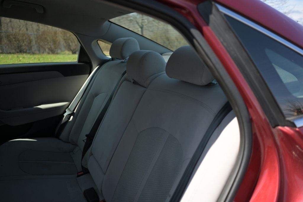 Hyundai Sonata 4dr Sdn 2.4L SE PZEV 2016