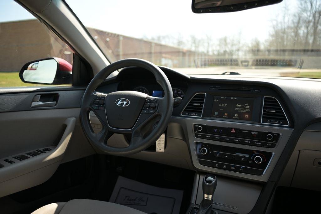 Hyundai Sonata 4dr Sdn 2.4L SE PZEV 2016
